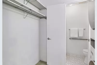 132 Demont Avenue E #128, Little Canada, MN 55117 - Photo 10