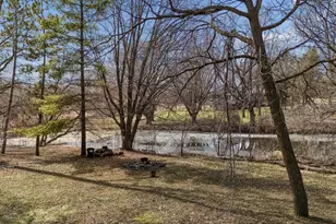 6325 Wood Hill Ln, Maple Plain, MN 55359 - Photo 20
