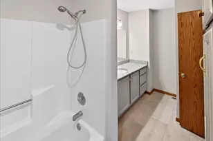 7043 Polaris Ln N, Maple Grove, MN 55311 - Photo 22