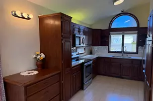 2235 Baihly Hills Dr SW, Rochester, MN 55902 - Photo 14