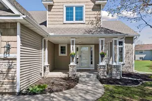 9226 Telford Bay, Brooklyn Park, MN 55443 - Photo 6