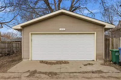 1070 21st Avenue SE, Minneapolis, MN 55414 - Photo 16