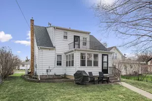 217 N Ash St, Chaska, MN 55318 - Photo 30