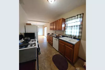 1306 Crestview Road, Albert Lea, MN 56007 - Photo 4