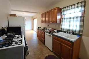 1306 Crestview Rd, Albert Lea, MN 56007 - Photo 4