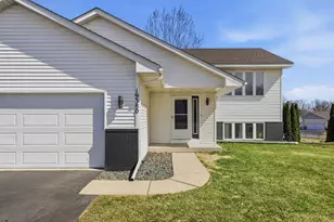 19380 Everest Path, Farmington, MN 55024 - Photo 4