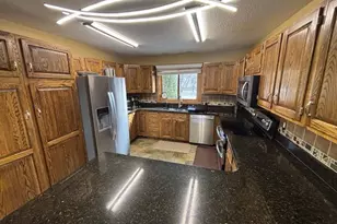 333 5th Ave NE, Chisholm, MN 55719 - Photo 8