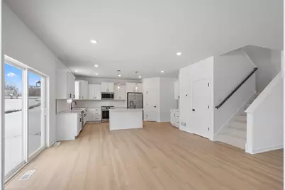 7555 Upper 42nd Street N, Oakdale, MN 55128 - Photo 10