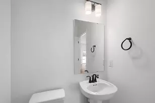 7555 Upper 42nd St N, Oakdale, MN 55128 - Photo 12