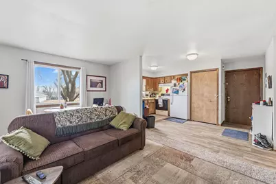 4784 Tacoma Circle SE, Prior Lake, MN 55372 - Photo 4