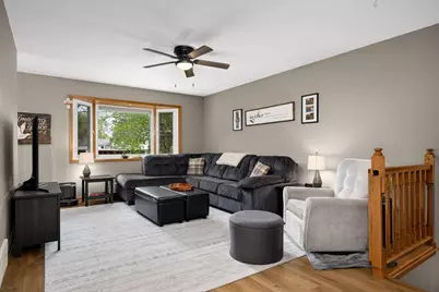 8235 Indian Boulevard Court S, Cottage Grove, MN 55016 - Photo 2