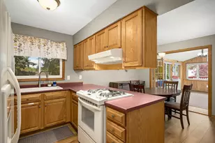 8235 Indian Blvd Ct S, Cottage Grove, MN 55016 - Photo 10