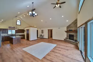 13728 Memorywood Dr, Baxter, MN 56425 - Photo 8