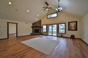 13728 Memorywood Dr, Baxter, MN 56425 - Photo 10