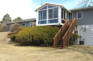 6049 Rolling Hills Dr SW, Montevideo, MN 56265 - Photo 2