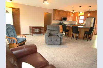 6049 Rolling Hills Drive SW, Montevideo, MN 56265 - Photo 18