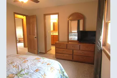 6049 Rolling Hills Drive SW, Montevideo, MN 56265 - Photo 28