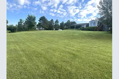 6049 Rolling Hills Drive SW, Montevideo, MN 56265 - Photo 6