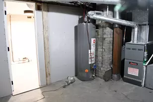 1603 Hudson Rd, Saint Paul, MN 55106 - Photo 32