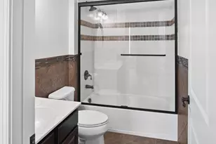 9889 Frederick Pl, Eden Prairie, MN 55347 - Photo 18