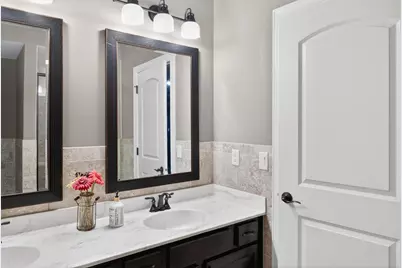 9889 Frederick Place, Eden Prairie, MN 55347 - Photo 26