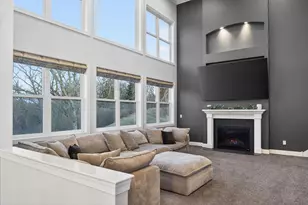 9889 Frederick Pl, Eden Prairie, MN 55347 - Photo 10