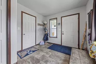 813 8th Ave NE, Dilworth, MN 56529 - Photo 4