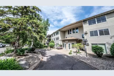 10301 Cedar Lake Road #320, Minnetonka, MN 55305 - Photo 20