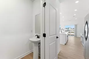 10529 Harbor Ln N, Maple Grove, MN 55369 - Photo 12