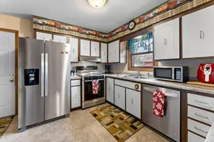211 Cityview Dr, Barron, WI 54812 - Photo 14