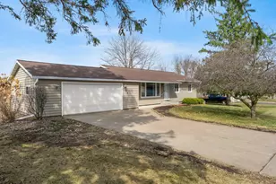 211 Cityview Dr, Barron, WI 54812 - Photo 6