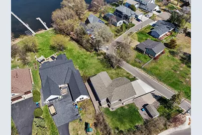 100 Peninsula Road, Medicine Lake, MN 55441 - Photo 50