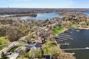 100 Peninsula Rd, Medicine Lake, MN 55441 - Photo 54
