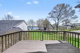 100 Peninsula Rd, Medicine Lake, MN 55441 - Photo 38