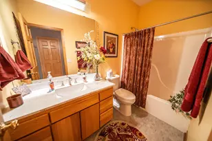 2714 Century Ct NE, Rochester, MN 55906 - Photo 14