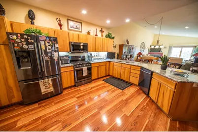 2714 Century Ct NE, Rochester, MN 55906 - Photo 6