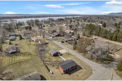 226 S Herman Street, Cochrane, WI 54622 - Photo 2