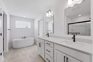 8677 183rd St W, Lakeville, MN 55044 - Photo 10