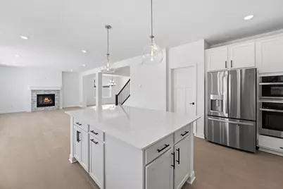 8677 183rd Street W, Lakeville, MN 55044 - Photo 4