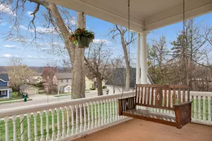 209 Orange St, Hudson, WI 54016 - Photo 6