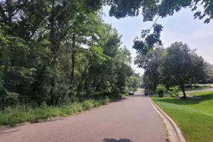 4893X Woodhurst Ln, Minnetonka, MN 55345 - Photo 8