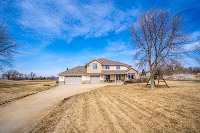 294 57th Avenue NE, Willmar, MN 56201 - Photo 2