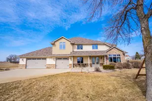 294 57th Ave NE, Willmar, MN 56201 - Photo 1