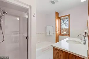 3001 Edward St, Maplewood, MN 55109 - Photo 48