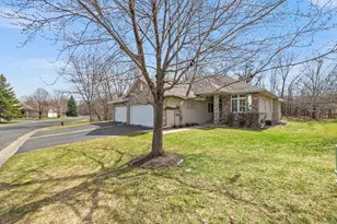 5071 E Oak Point Dr, Prior Lake, MN 55372 - Photo 2