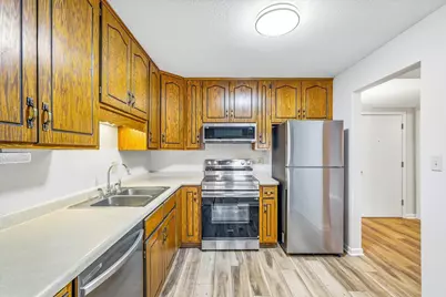 3150 Glen Oaks Avenue #105A, White Bear Lake, MN 55110 - Photo 6