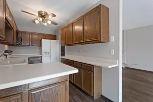 6855 MacBeth Ct, Woodbury, MN 55125 - Photo 6