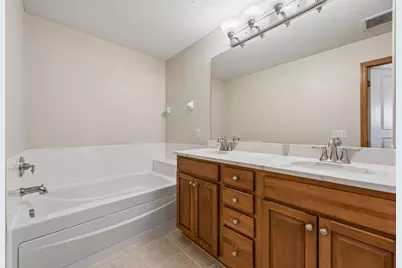 3264 Oak View Drive, Woodbury, MN 55129 - Photo 18