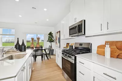 6220 205th Street N, Forest Lake, MN 55025 - Photo 4