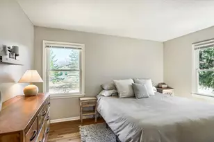 8605 Poplar Bridge Curve, Bloomington, MN 55437 - Photo 12